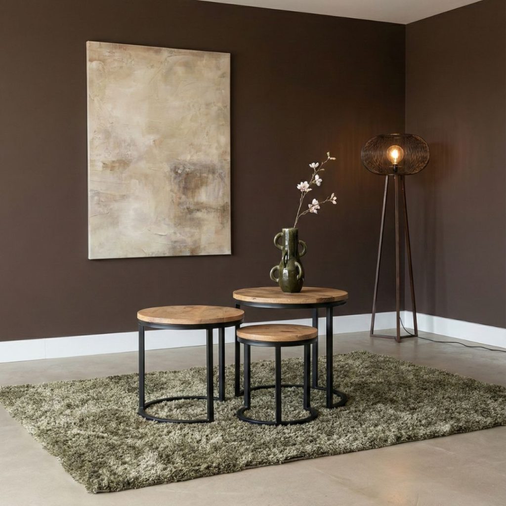 Salontafelset Anne klein gemaakt van mangohout met metalen frame passend in elk interieur