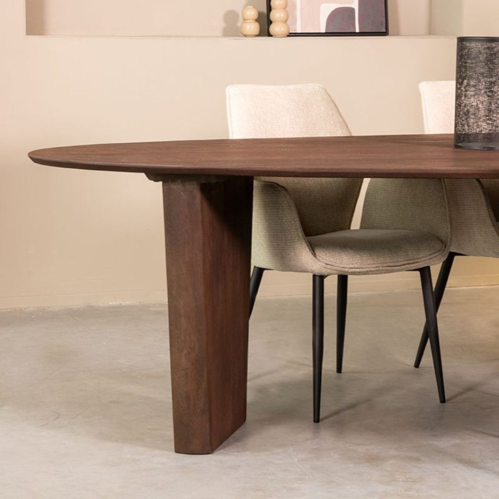 Eettafel WOW van LABEL51 sandblasted mangohout in een espresso kleur