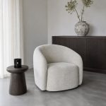 Fauteuil Alby van LABEL51 in een rustig en japandi interieur.
