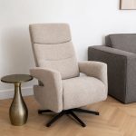Relaxfauteuil Copenhagen van LABEL51 in een rustig en tijdloos interieur