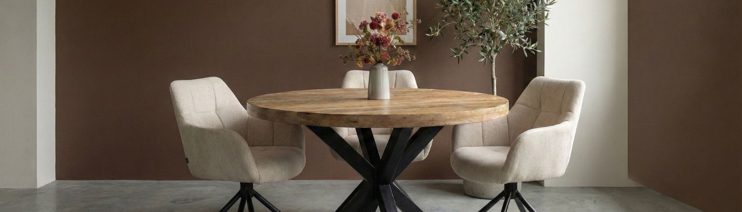 Mangohouten meubels van HUUS: duurzame en stijlvolle meubelcollectie voor woonkamer en eetkamer
