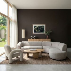 Hoekbank Florence van LABEL51 met organische vormen in een stijlvol interieur