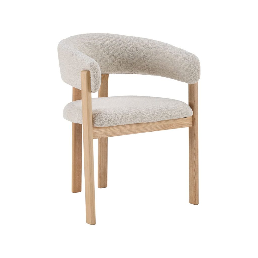 Eetkamerstoel Osaka van LABEL51 met een naturel kleurige frame en een naturel kleurige geweven zitting