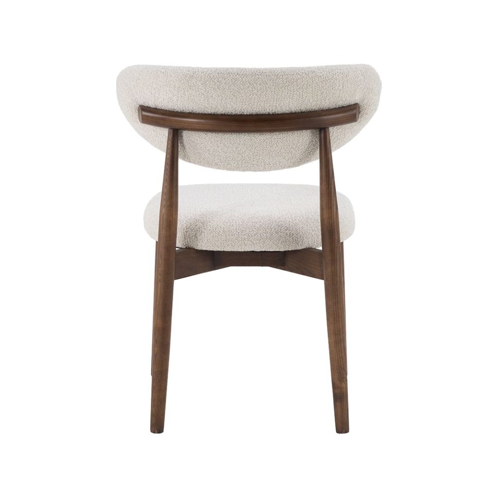 Eetkamerstoel Kyoto van LABEL51 met een walnoot kleurige frame en een naturel kleurige geweven zitting achteraanzicht
